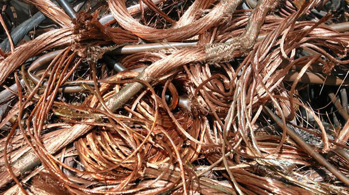 Trio in court for pos­ses­sion of stolen ZETDC cop­per cables